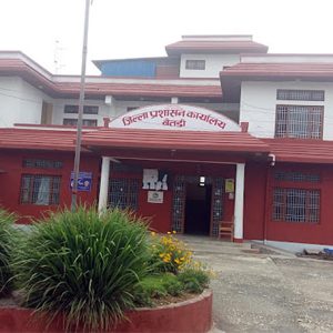 भारी वर्षाको पूर्वानुमानपछि सुदूरपश्चिमका दुई जिल्लामा यातायात सेवा बन्द