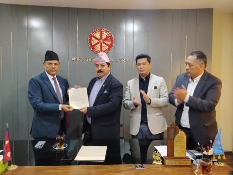 नेपाल उद्योग वाणिज्य महासंघमा फर्किए डा. गोपालप्रसाद तिवारी, अञ्जनले बनाए महानिर्देशक