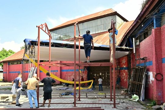 घरजग्गा मेलाका लागि भृकुटीमण्डपमा धमाधम स्टल तयार गरिंदै, उद्घाटन सभामुखले गर्ने