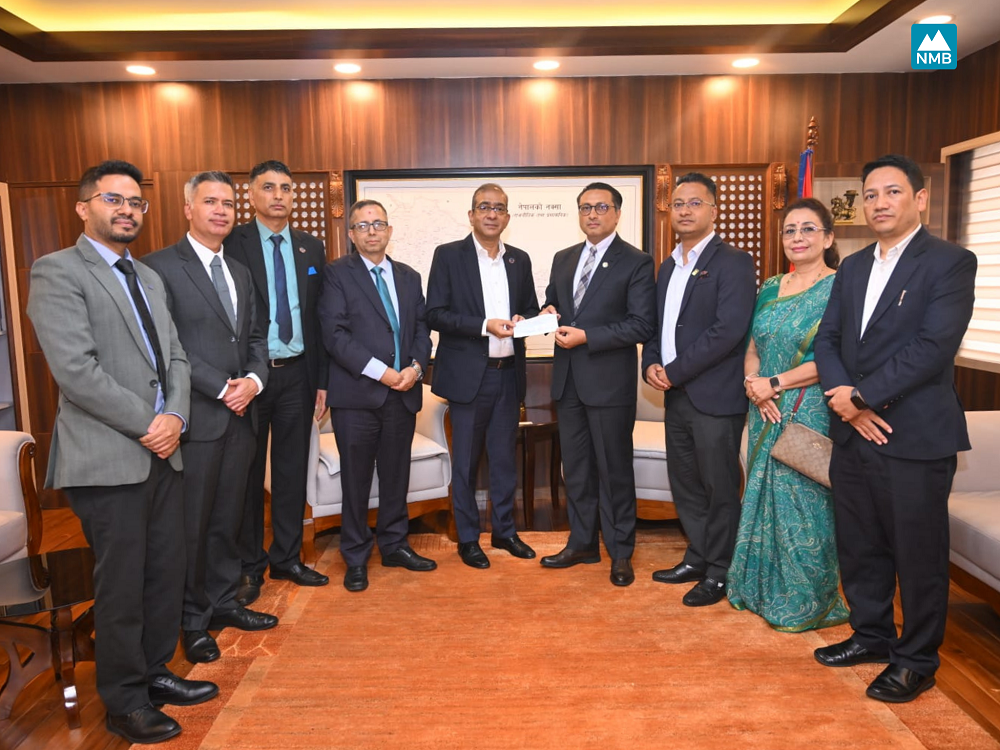 एनएमबि बैंकले बाढी प्रभावितको पुनर्स्थापनाका लागि सरकारलाई दियो ३ करोड ५१ लाख