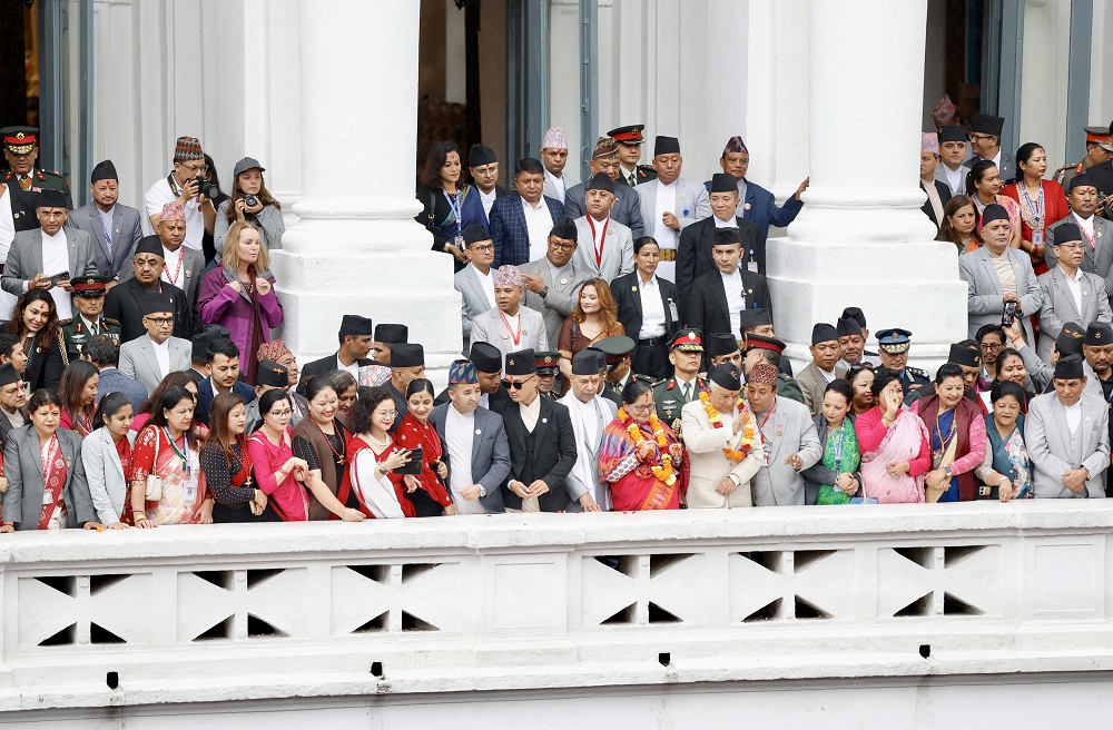 राष्ट्रपति पौडेलले वसन्तपुरमा अवलोकन गरे इन्द्रजात्रा, महिला मन्त्रीहरु सजिए हाकुपटासीमा