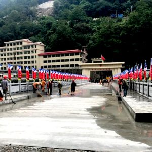 कात्तिक १ देखि ३ गतेसम्म तातोपानी नाका खुल्ने, मालवाहक सवारीलाई मात्रै आवतजावतको अनुमति