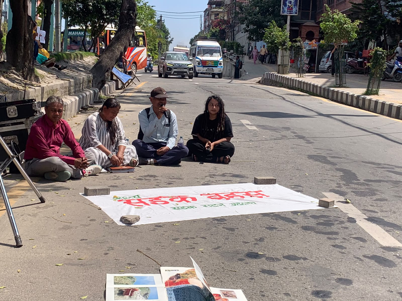 सार्वजनिक स्थान र राज्य दमनबारे सडक बहस, ‘डिजिटल स्पेसमा बोल्न पनि डर छ’