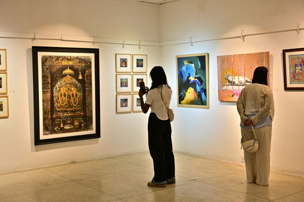 बबरमहलमा ‘डाइटिज अफ नेपाल’, ८ लाख रुपैयाँसम्म पर्ने कलाकृति प्रदर्शनीमा (तस्विरहरु)