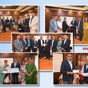 बाढीले निम्त्याएको विपद्‍मा सरकारलाई जनस्तरबाट ठूलो साथ, अर्थ मन्त्रालयमा पालो कुरेर आर्थिक सहयोग