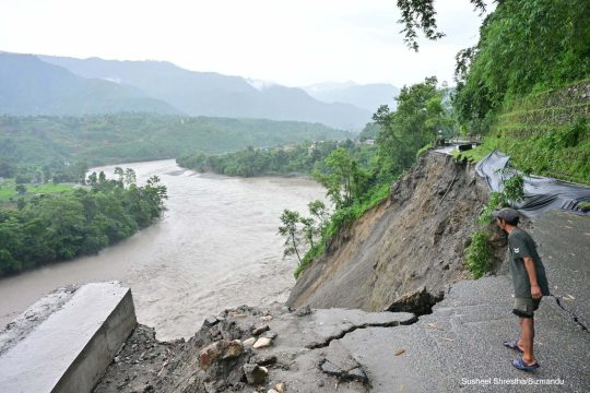 कृष्णभीरको अस्थायी ट्र्याक जोखिमपूर्ण देखिएकाले अबको समाधान सुरुङमार्ग!
