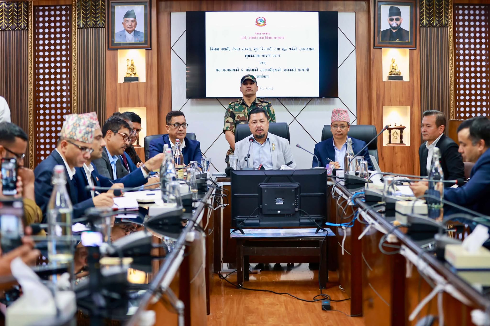 ऊर्जामन्त्री श्रेष्ठले भने- बिजुलीमा भ्याट हटाउने निर्णय अब बस्ने मन्त्रिपरिषद्‍बाट हुन्छ