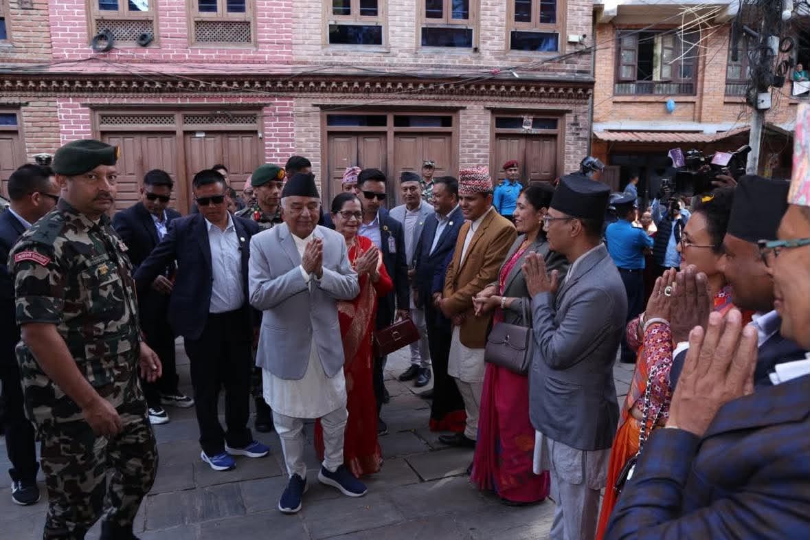 यसवर्षको दसैं सकियो, भक्तपुरको नवदुर्गा मन्दिरमा राष्ट्रपति रामचन्द्र पौडेलले गरे पूजाअर्चना