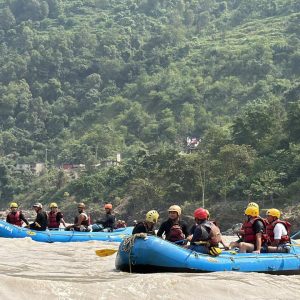 त्रिशूलीमा फेरि र्‍याफ्टिङ सर्रर, ‘बाढीपछिको अवस्था सुरक्षित र रोमाञ्चक’