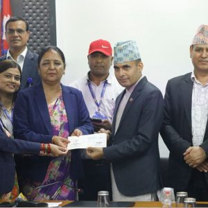 टेलिकमको सिमकार्ड अब चाहेकै स्थानमा, अनलाइन फारम भरेपछि हुलाकले घरघरमै पुर्‍याइदिने